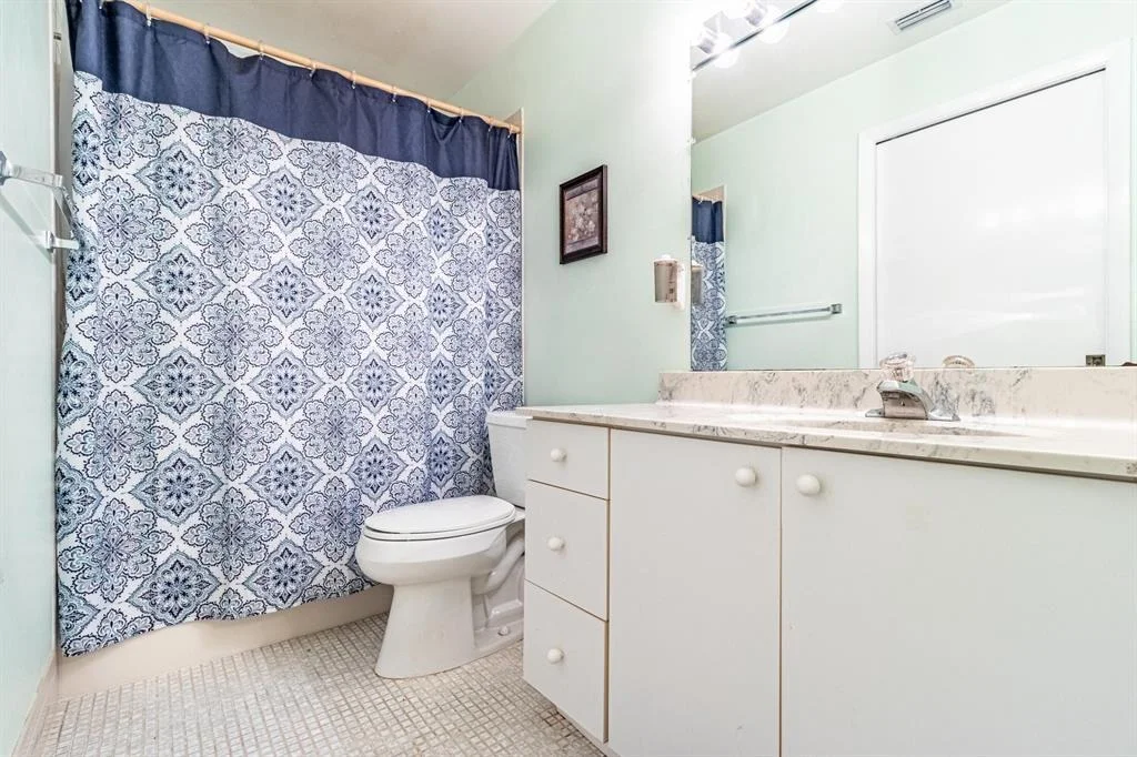 Photo of Unit B at 14061 Nesting Way