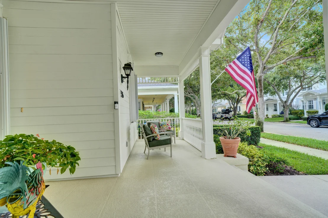 Photo of 516 Sweet Bay Circle
