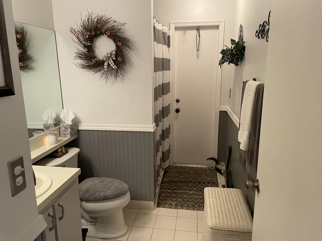Photo of 1301 Timberlane Circle