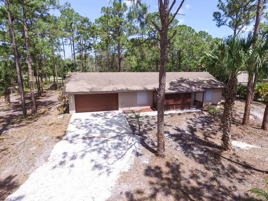 Photo of 12575 165th Road N
