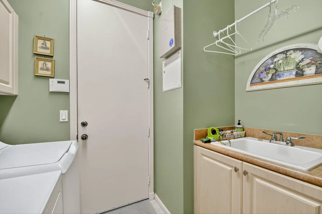 Photo of 7411 Maple Ridge Trail
