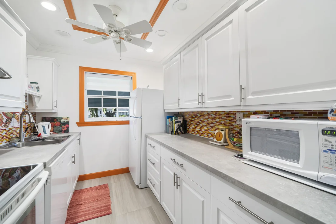 Photo of Unit C at 560 High Point Drive