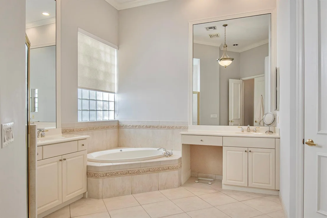 Photo of 7929 Villa D Este Way