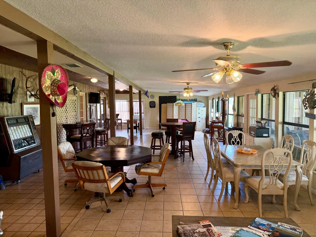 Photo of 1631 SE 24th Boulevard