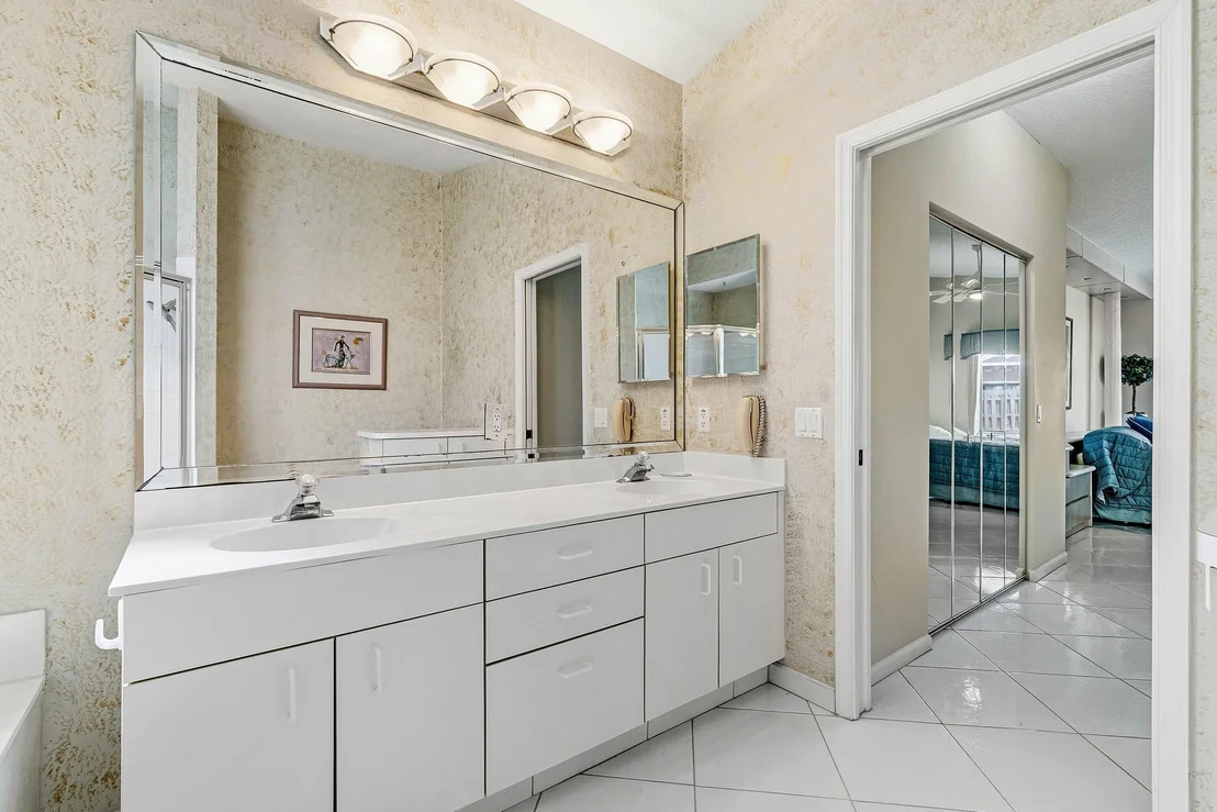 Photo of 9779 Lemonwood Drive