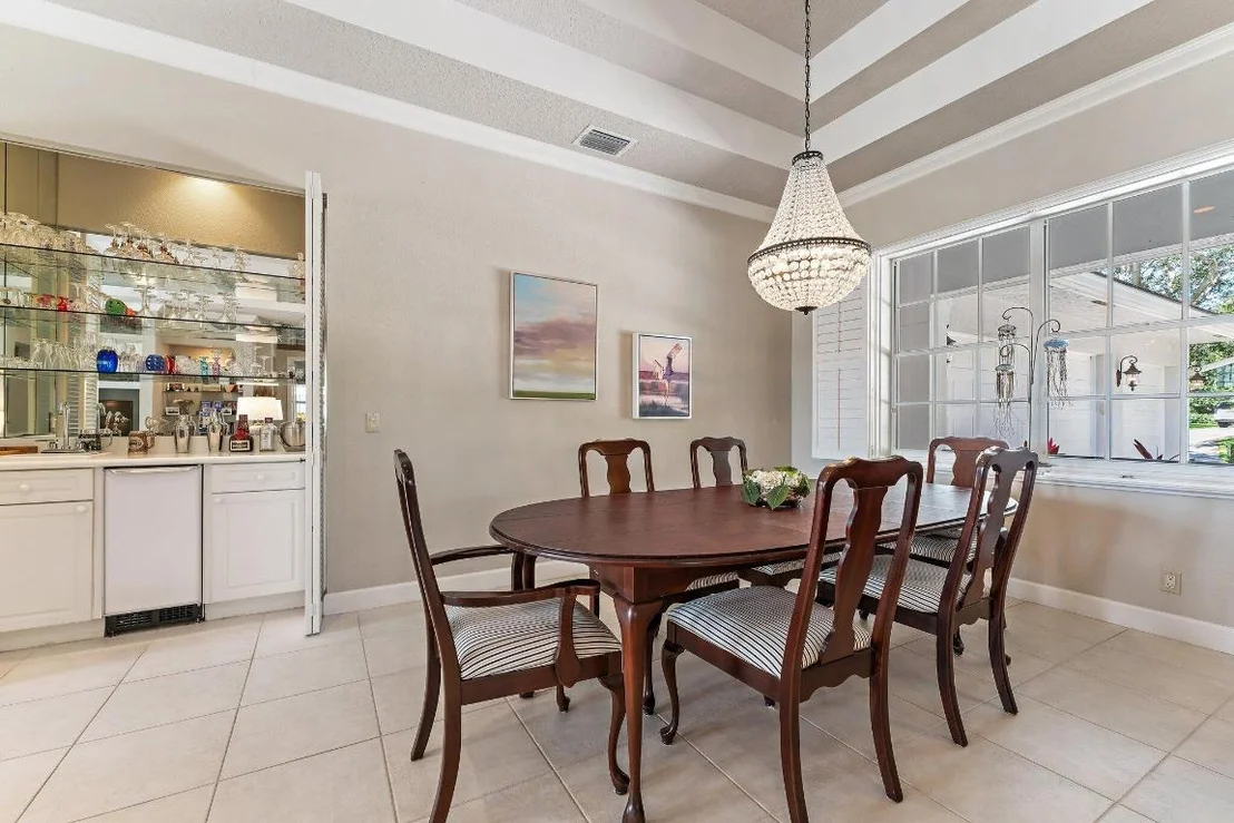 Photo of 18440 SE Lakeside Drive