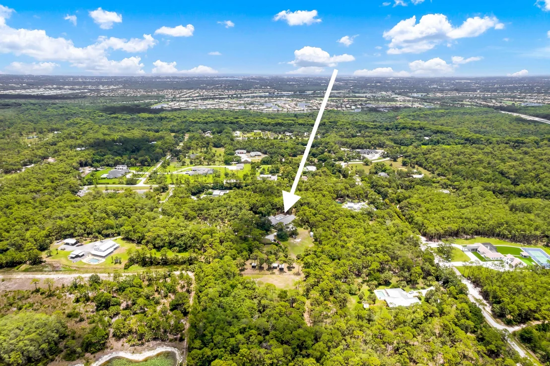 Photo of 9266 Oak Hammock Lane