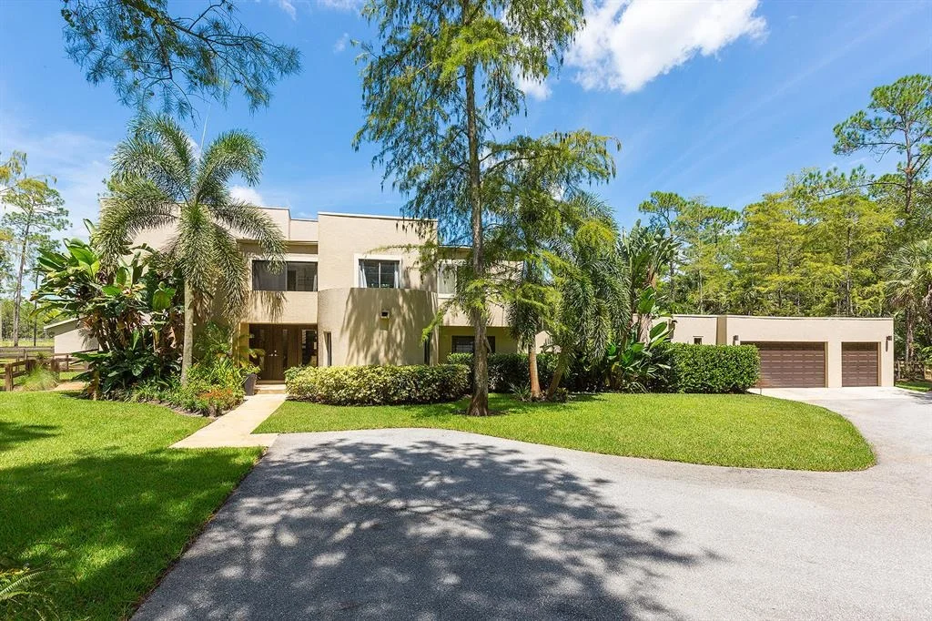 Photo of 1588 Stallion Drive
