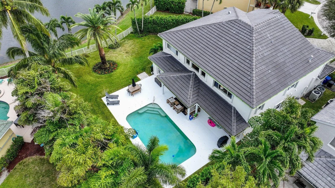 Photo of 423 Meadowlark Drive