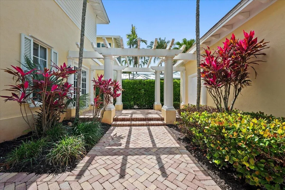 Photo of 133 Sugarberry Drive