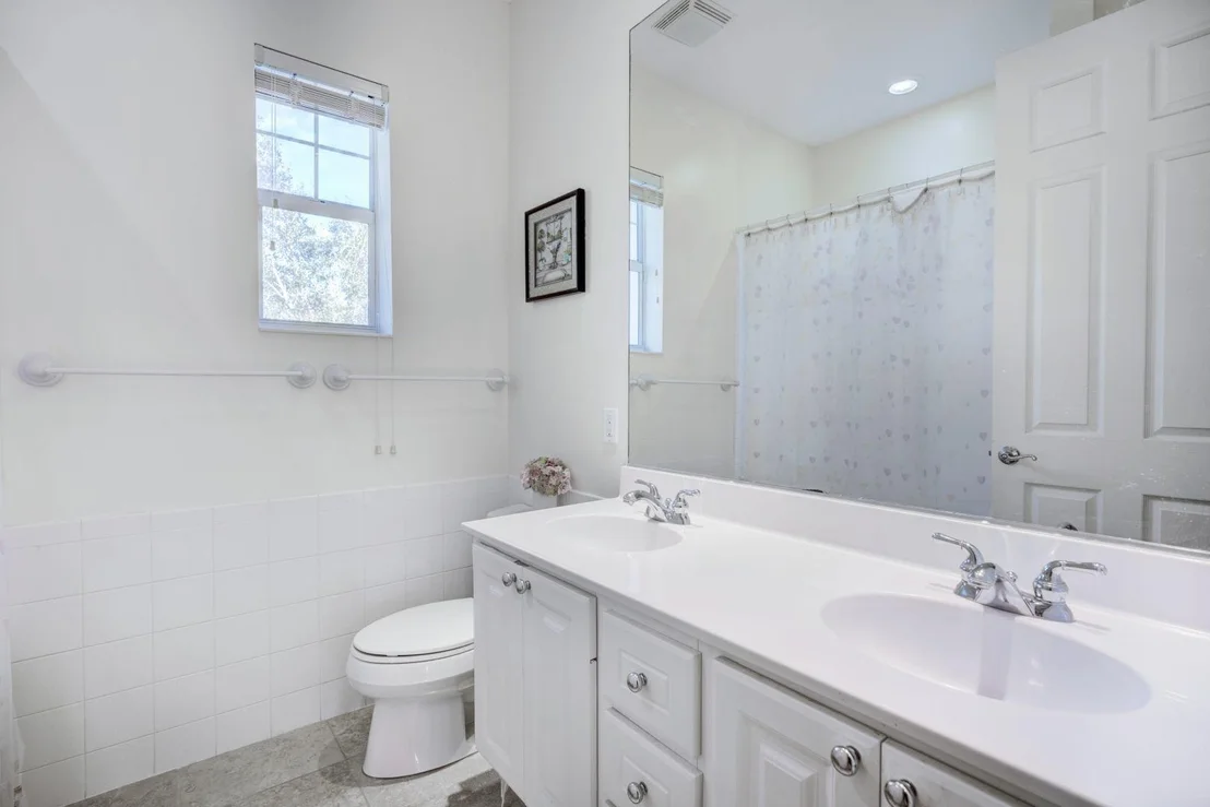 Photo of 2697 E Community Drive