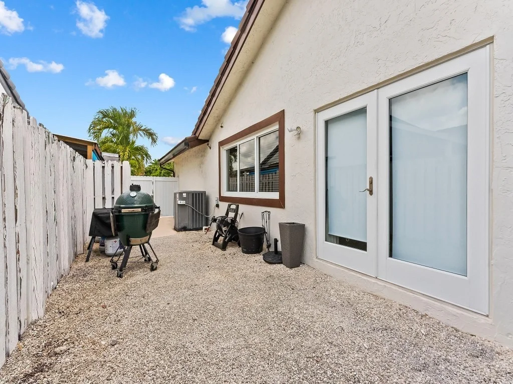 Photo of 6440 NW 201st Terrace