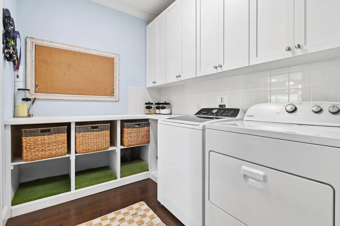 Photo of 350 Caravelle Drive
