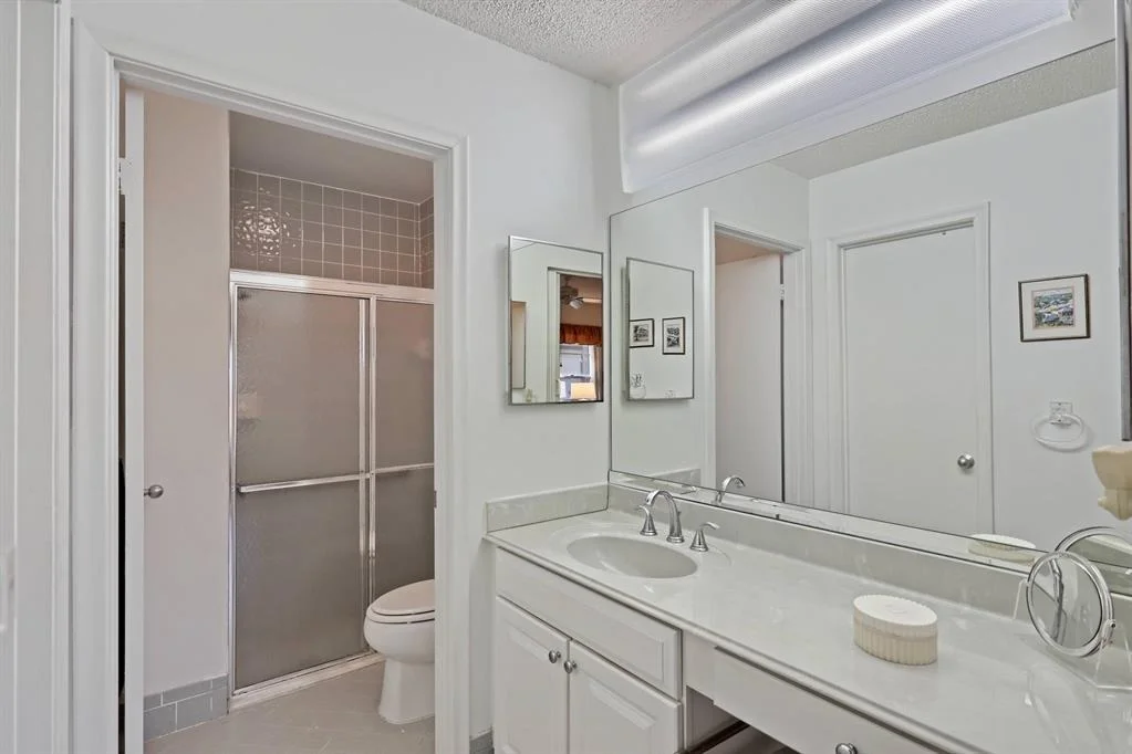 Photo of 6531 Overland Drive