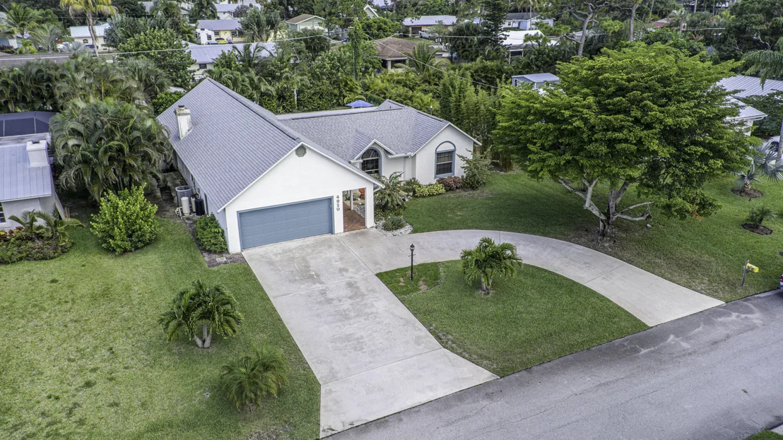 Photo of 4920 SE Pine Ridge Way