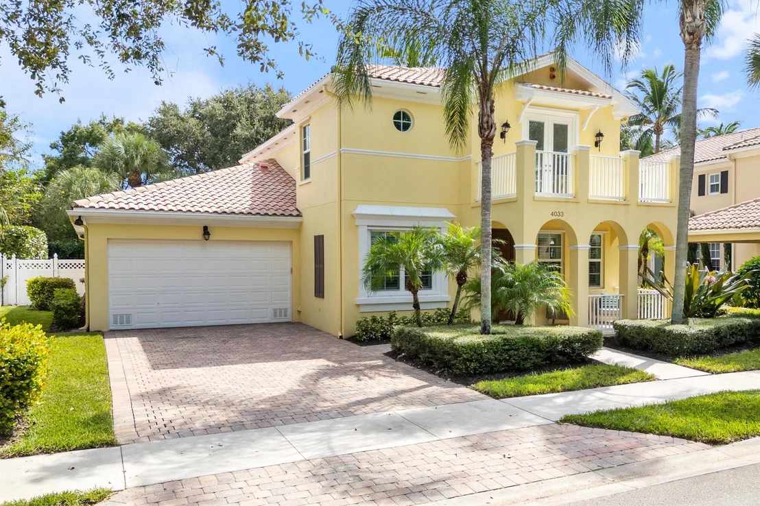 Photo of 4033 Community Drive