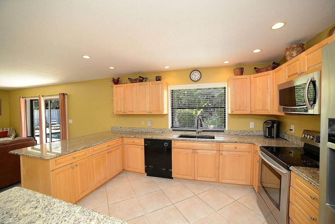 Photo of 4218 Woods End Road