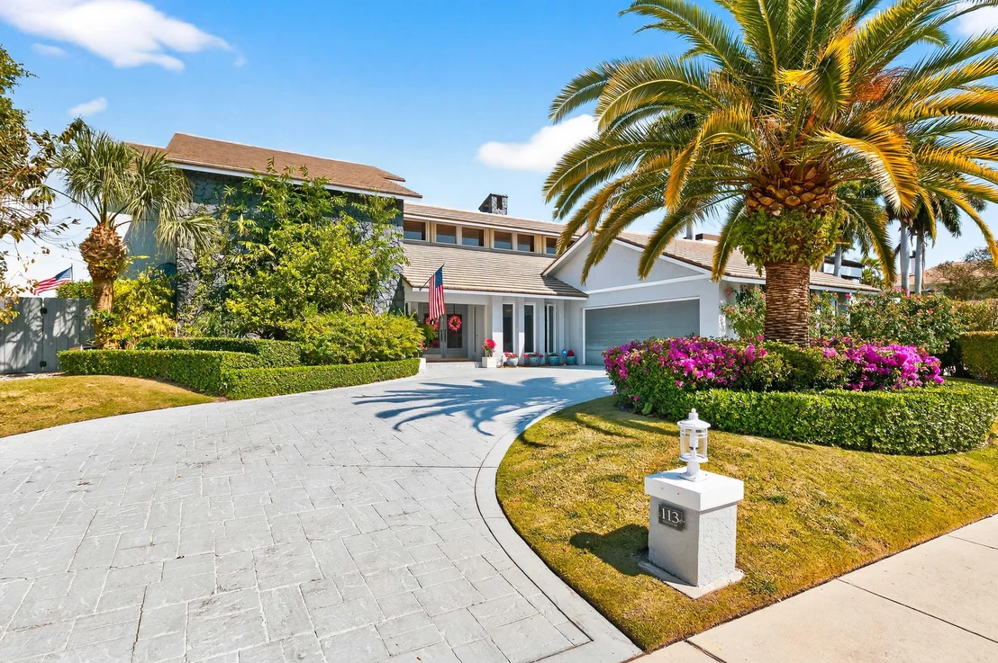 Photo of 113 Ebbtide Drive