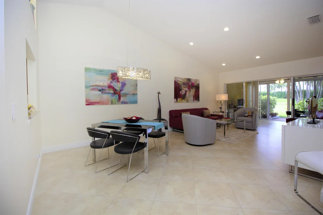 Photo of 7945 Sandy Pointe Drive