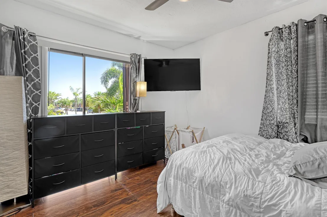 Photo of Unit B at 2197 White Pine Circle