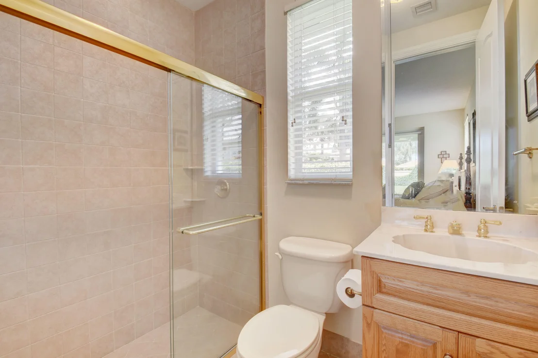 Photo of 137 Turnberry Drive