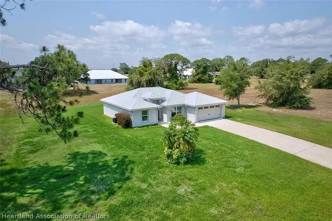 Photo of 7816 Pine Glen Road