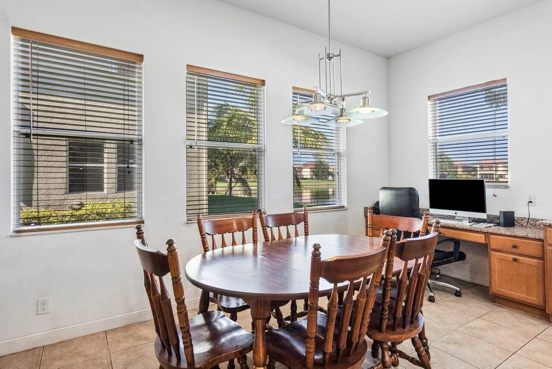 Photo of 482 Cresta Circle