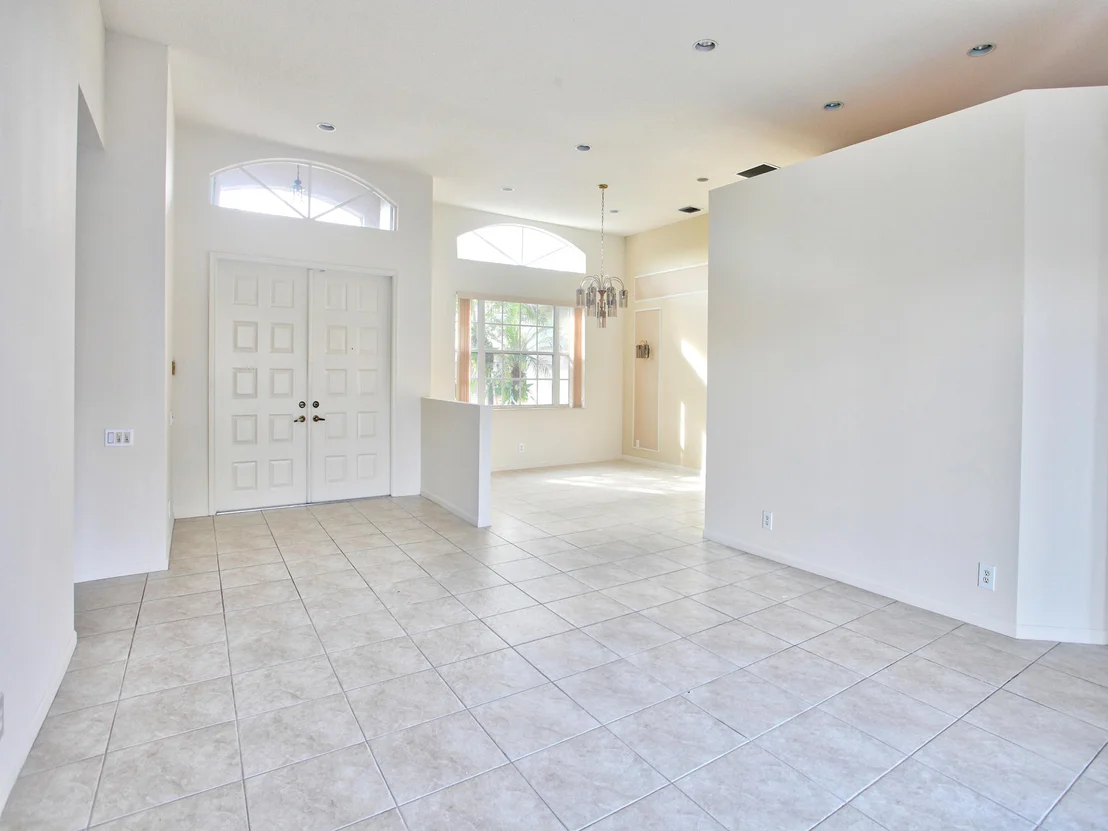 Photo of 6851 Chimere Terrace