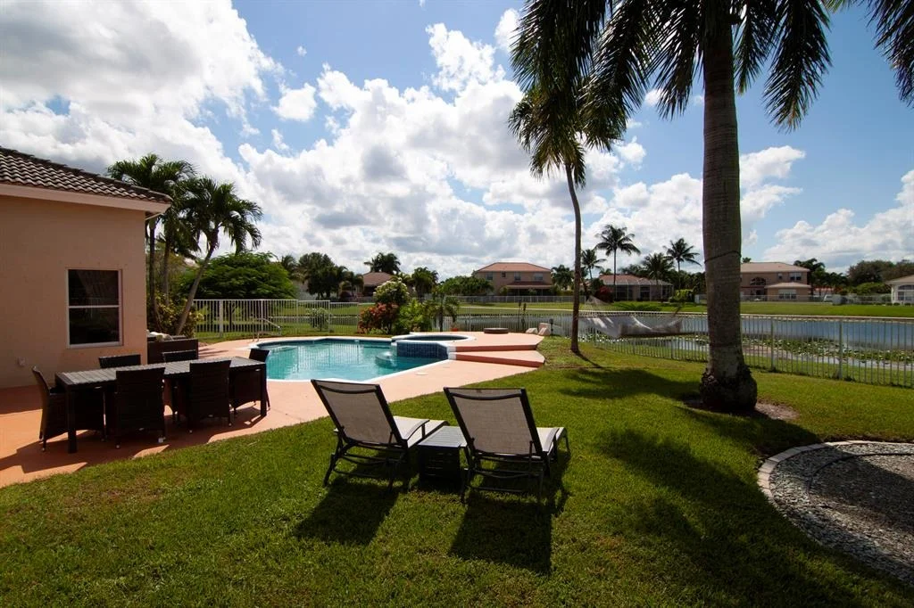 Photo of 6032 Indian Forest Circle