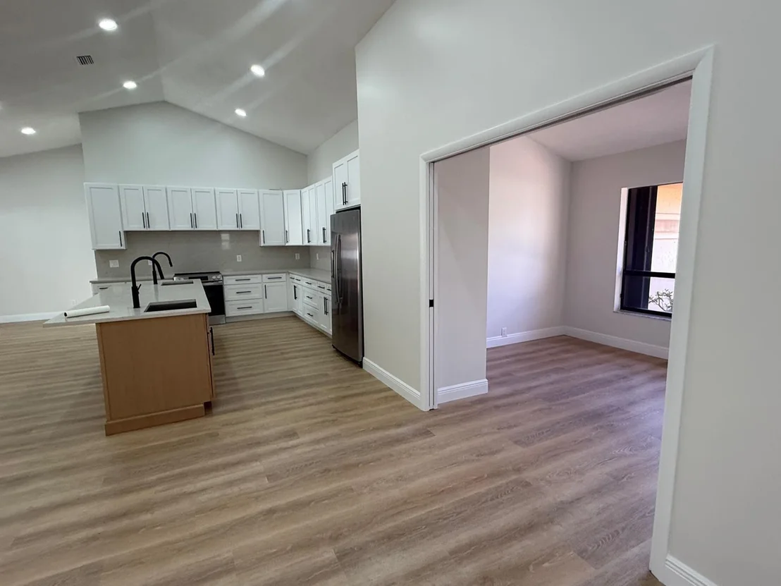 Photo of 9362 Laurel Green Drive