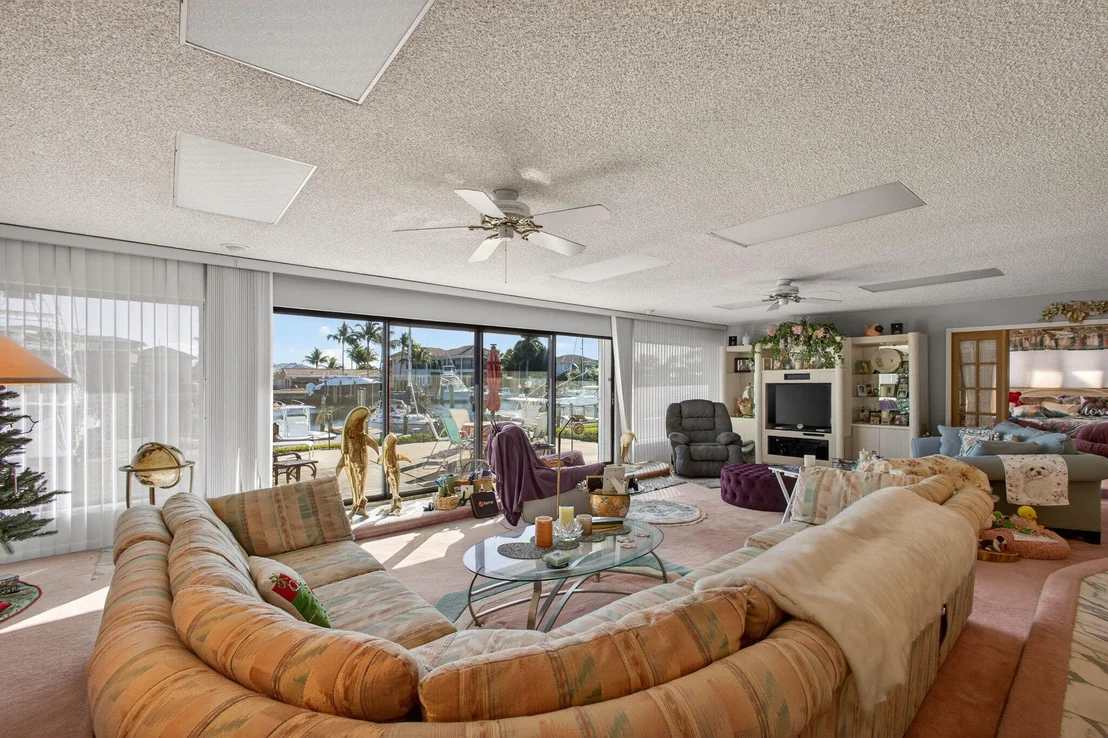 Photo of 752 Lagoon Drive