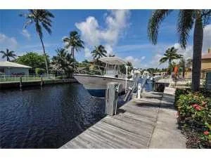 Photo of 942 Allamanda Drive