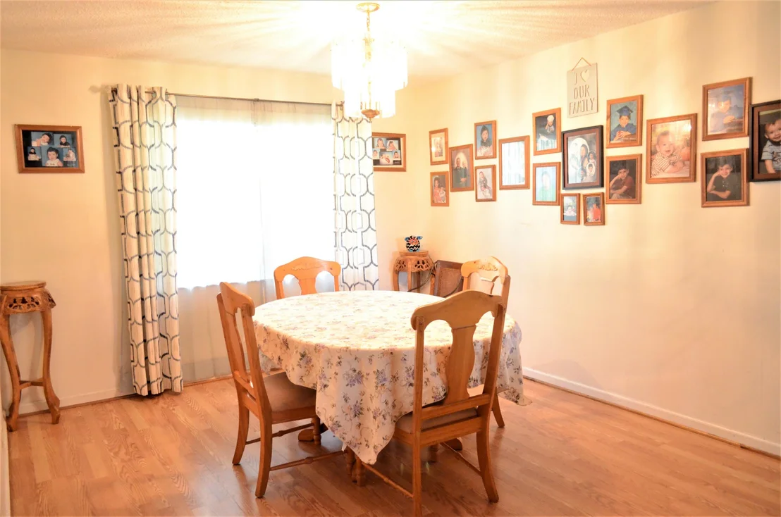 Photo of 330 Ross Drive