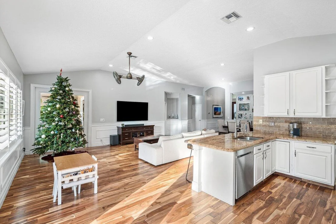 Photo of 12306 Antille Drive