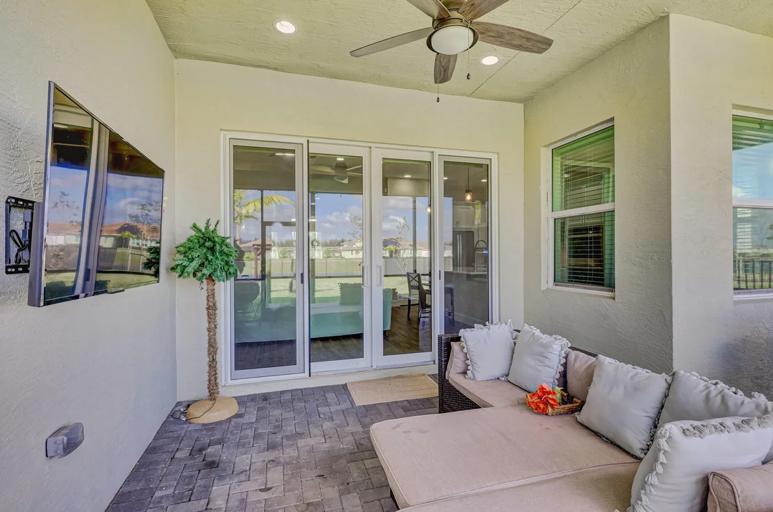 Photo of 15121 Goldfinch Circle