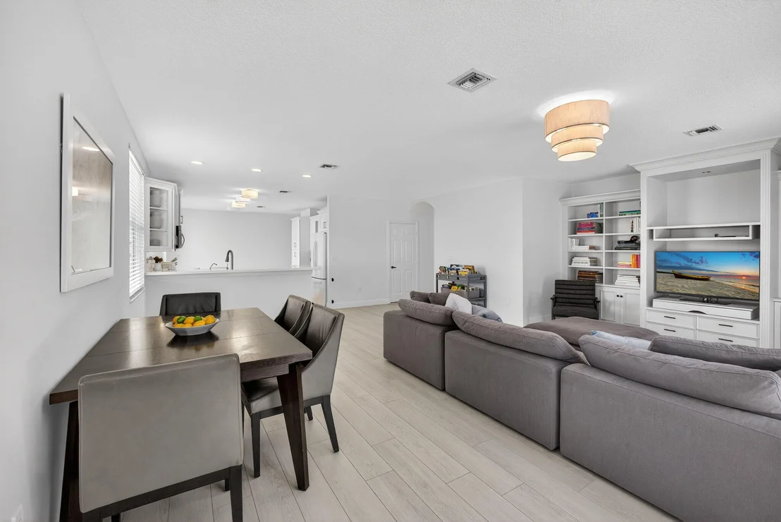Photo of 2114 Chagall Circle