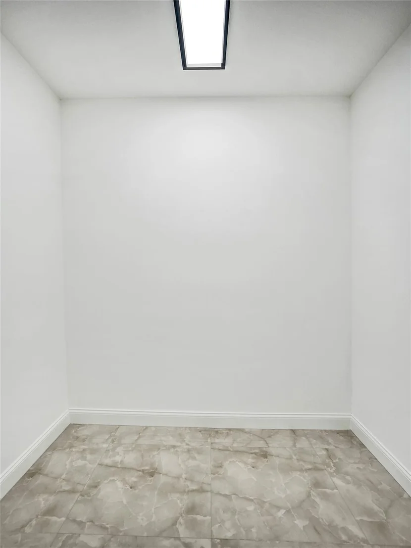 Photo of 4701 Pine Tree Drive