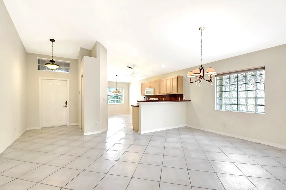 Photo of 8278 Duomo Circle