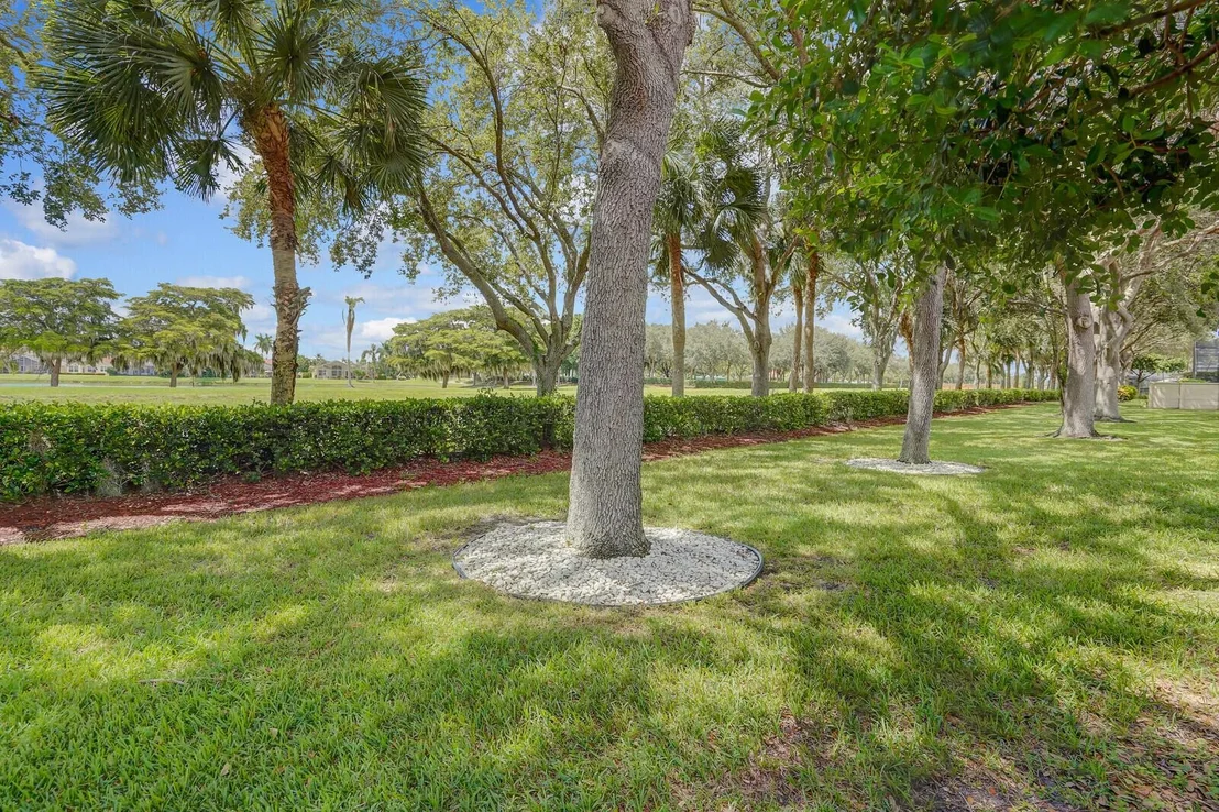 Photo of 12175 Roma Road