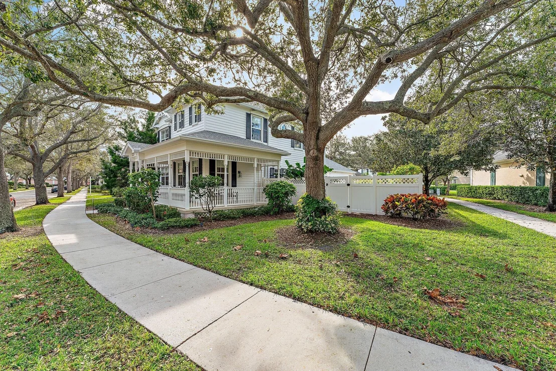 Photo of 174 Honeysuckle Drive
