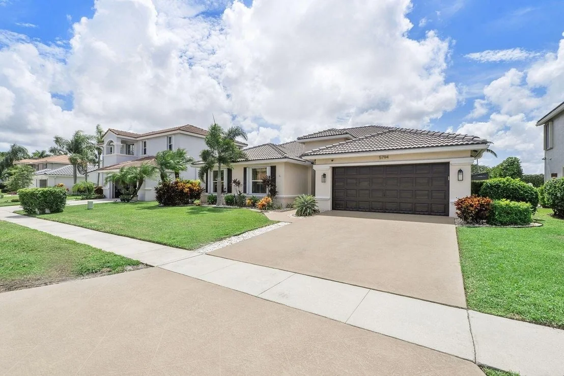 Photo of 5794 La Gorce Circle