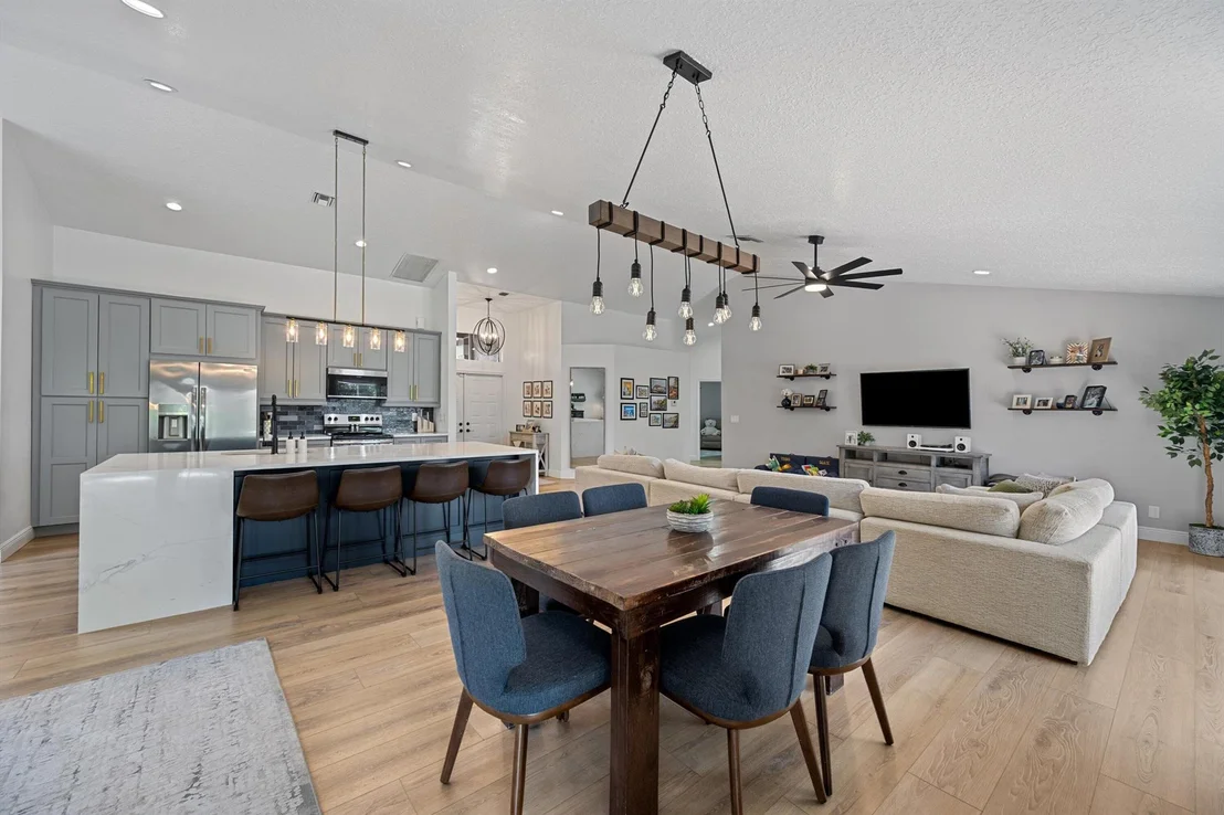 Photo of 6572 Brookhurst Circle