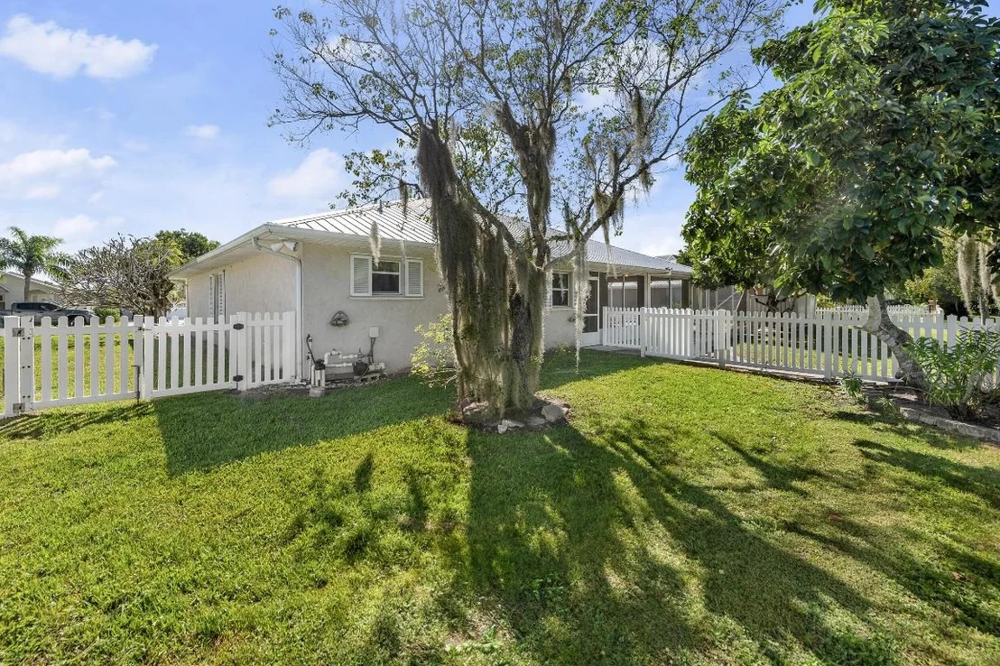 Photo of 831 SE 25th Street