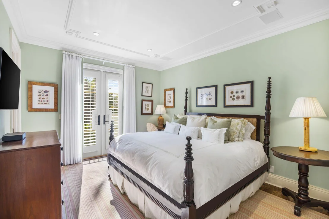 Photo of 224 Barton Avenue