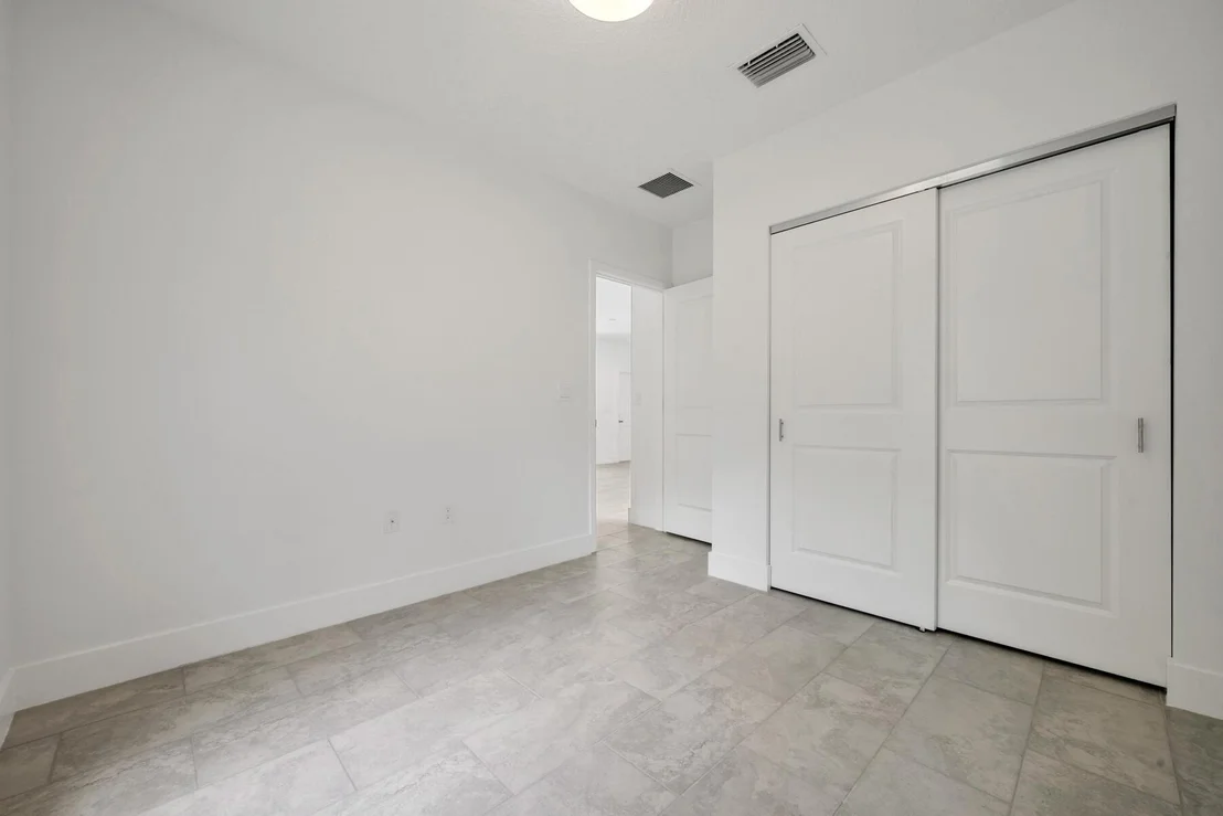 Photo of 3534 NW 32nd Avenue