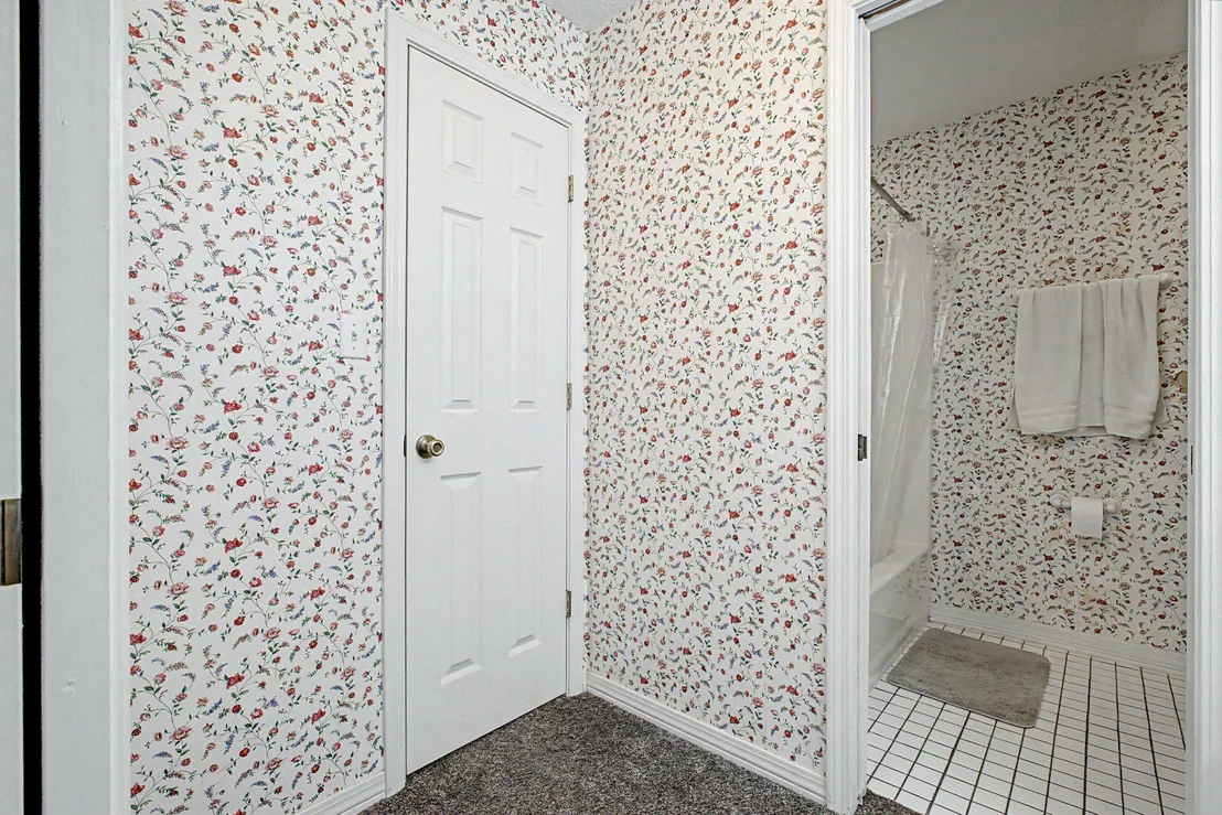 Photo of 7327 Glidden Lane