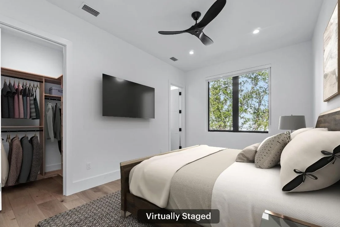 Photo of 3445 Harbor Road N
