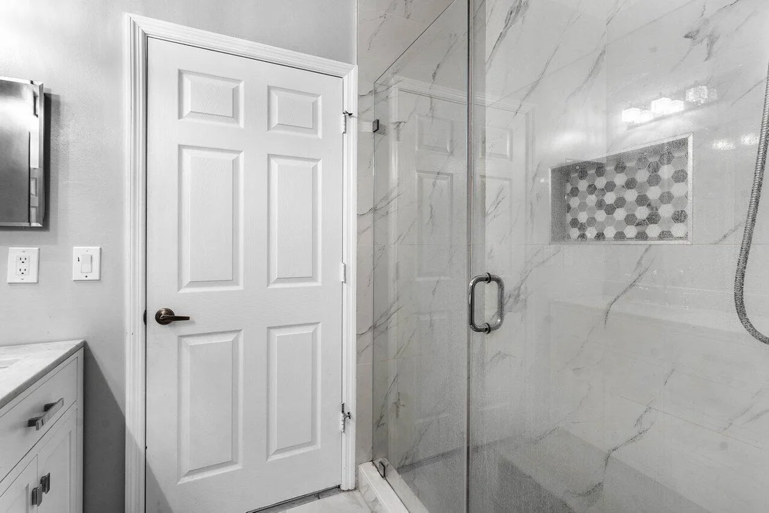Photo of 11302 Edgewater Circle