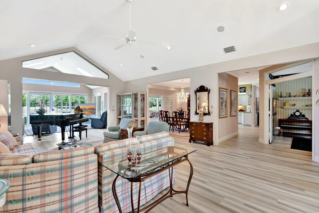 Photo of 5983 SE Glen Eagle Way