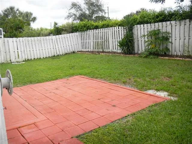 Photo of 7638 Thornlee Drive